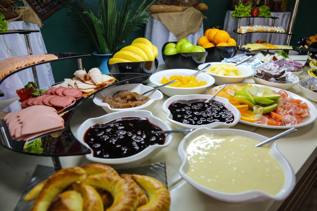 Top 15 Breakfast Spots in Warsaw A Culinary Tour