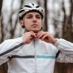 The Essential Guide to Choosing the Right Men's Cycling Jacket